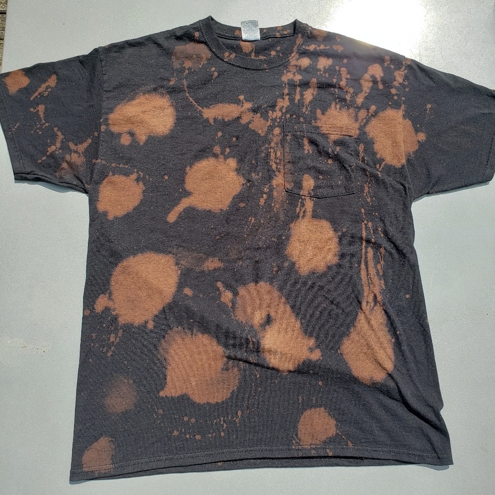 Unisex XL Black - Bleach Washed Tee